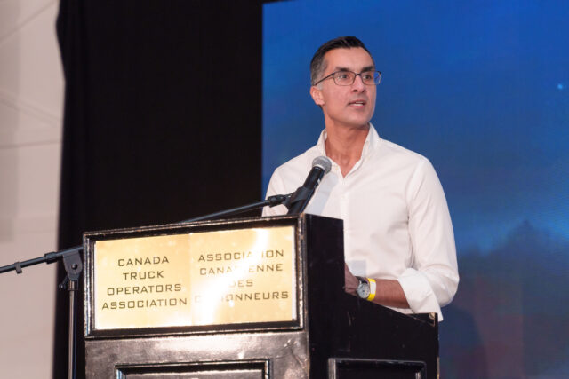 Ontario Liberal MPP Adil Shamji praised the industry’s hard work and emphasized cross-party support for truck drivers. (CNW Group/Canada Truck Operators Association)